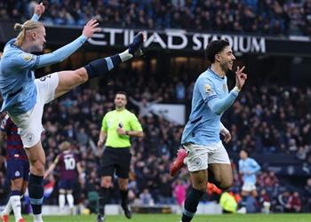 هل سيعو ض عمر مرموش غياب هالاند في مانشستر سيتي جوارديولا ي جيب