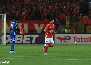 فيديو محمد هاني يسجل هدف الأهلي الأول أمام الهلال السوداني