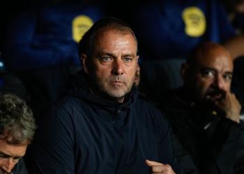 فليك بعد رباعية برشلونة أمام دورتموند كرة القدم مجنونة ولم نتأهل حتى الآن