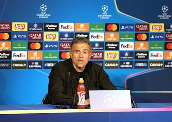 لويس إنريكي هدف مينديز مثل الكريز على الكعكة ومحظوظ بامتلاك هذا الفريق