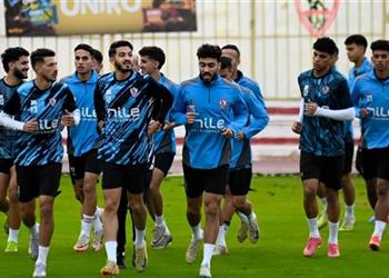 بعد ارتباط اسمه بالأهلي الزمالك يقرر تجميد لاعب الفريق بسبب عدم تجديد عقده