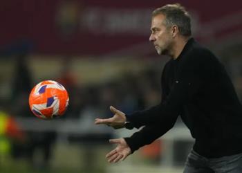 فليك أركز على برشلونة وليس ريال مدريد ولا توجد أعذار قبل مواجهة دورتموند