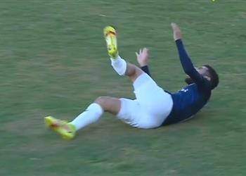 بعد الإصابة المروعة وكيل قندوسي يوضح لـ بطولات مدة غيابه المتوقعة عن الملاعب