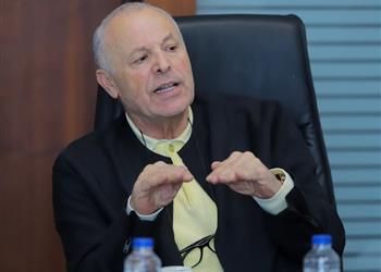 هاني أبو ريدة يجتمع مع اللجنة المنظمة لكأس أمم إفريقيا للشباب