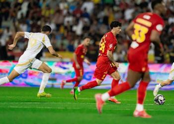 أوباميانج يقود القادسية للفوز على النصر بثنائية في الدوري السعودي