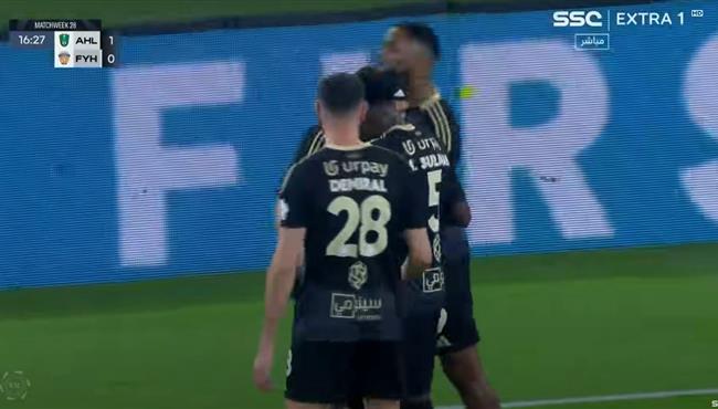 اهداف مباراة الاهلي والفيحاء 5 0 الدوري السعودي