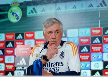 أنشيلوتي يوضح حقيقة الخلافات مع إدارة ريال مدريد ويحذر برشلونة موسمنا لم ينتهي