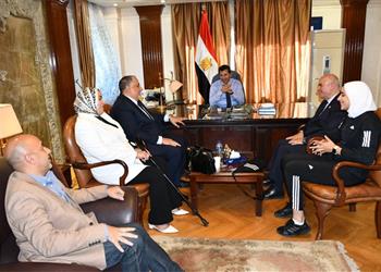 وزير الرياضة يتواصل مع فريال أشرف بعد إصابتها في الدوري العالمي للكاراتيه