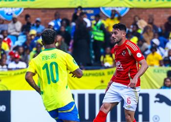 مدرب صن داونز الأهلي يمتلك ميزة استثنائية و دفاع حصين وربما نسجل في الإياب