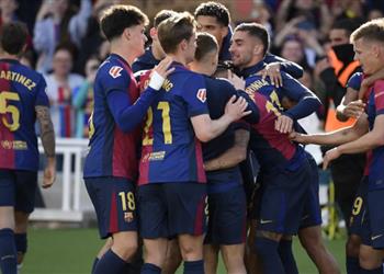 ثنائي برشلونة يظهر غضبه خلال مباراة سيلتا فيجو وثالث يرفض مصافحة فليك