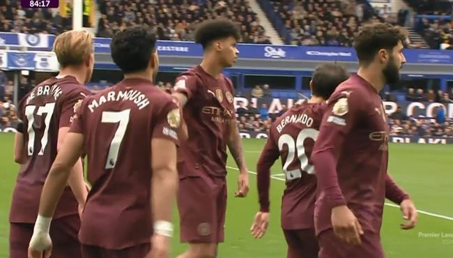 هدف مانشستر سيتي الاول في مرمي ايفرتون بالدوري الانجليزي