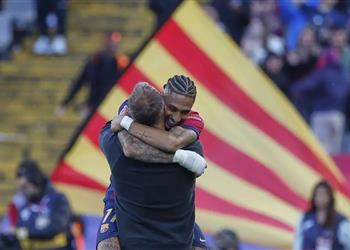 رافينها يفجر مفاجأة كنت على وشك الرحيل عن برشلونة وفليك أنقذني