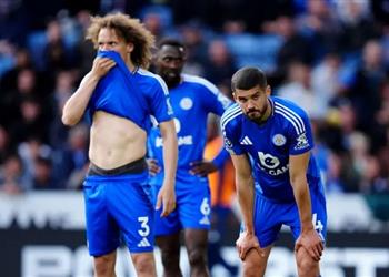 رسمي ا ليستر سيتي ثاني الهابطين من الدوري الإنجليزي الممتاز