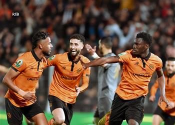 فيديو نهضة بركان يهزم شباب قسنطينة برباعية نظيفة ويضع قدم ا في نهائي كأس الكونفدرالية