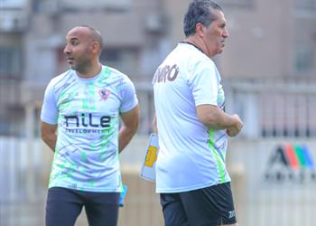 مران الزمالك بيسيرو يجتمع مع اللاعبين ويصع د حارس الناشئين