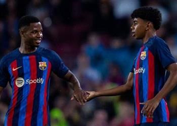 سبورت اجتماع مرتقب بين برشلونة ووكيل لامين يامال وأنسو فاتي