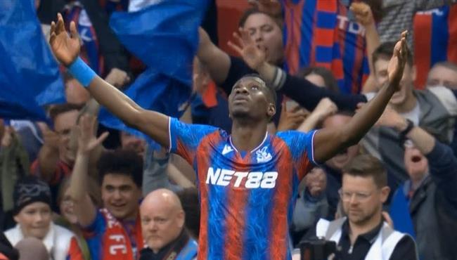 هدف اسماعيلا سار في مرمي استون فيلا بنصف نهائي كاس الاتحاد الانجليزي