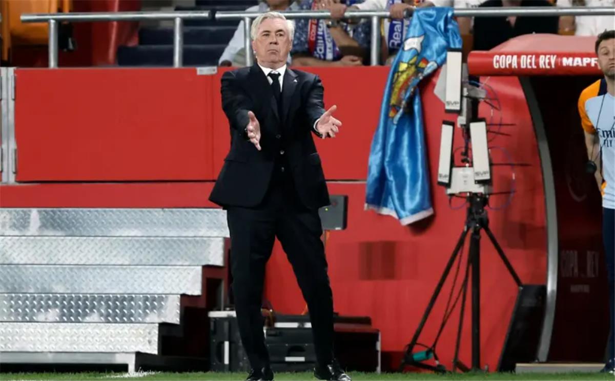 الحلم نيوز : أنشيلوتي: لا أعلم ماذا حدث ليُطرد ثلاثي ريال مدريد أمام برشلونة.. ومصيري لن يُحسم اليوم