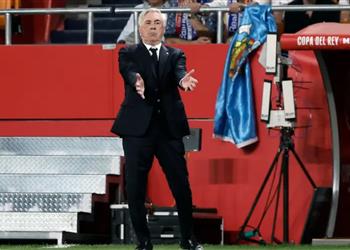 أنشيلوتي لا أعلم ماذا حدث لي طرد ثلاثي ريال مدريد أمام برشلونة ويعلق على مصيره