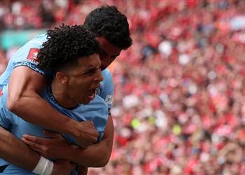 فيديو ريكو لويس يسجل هدف مانشستر سيتي الأول أمام نوتينجهام فورست