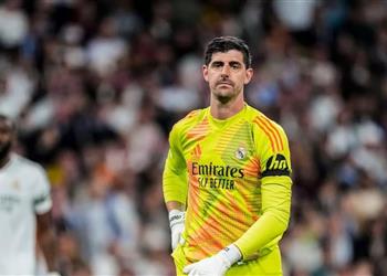 ريال مدريد يكسر القاعدة ويقترب من تجديد عقد كورتوا