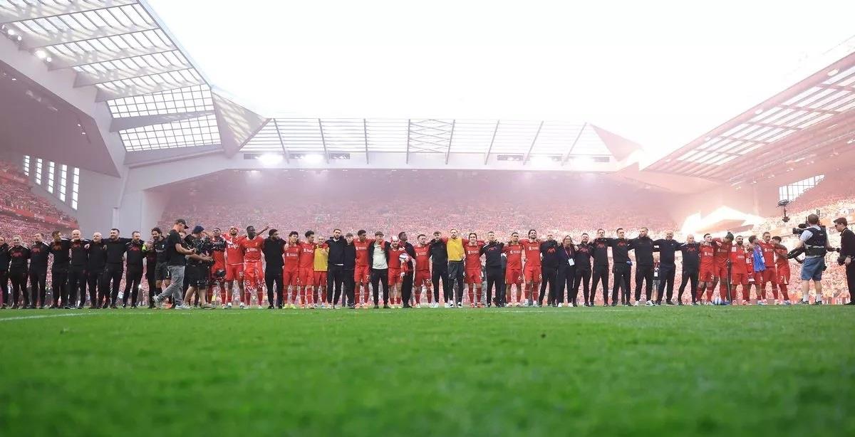 العالمي : لاعب ليفربول يواجه خطر العقوبة بسبب احتفاله في مباراة توتنهام