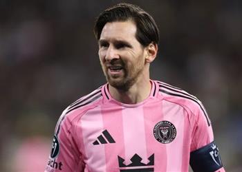 منافس الأهلي بقرار غامض إنتر ميامي يستبعد ظل ميسي من الملاعب