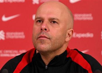 سلوت يوضح موقف ثلاثي ليفربول من مواجهة فولهام