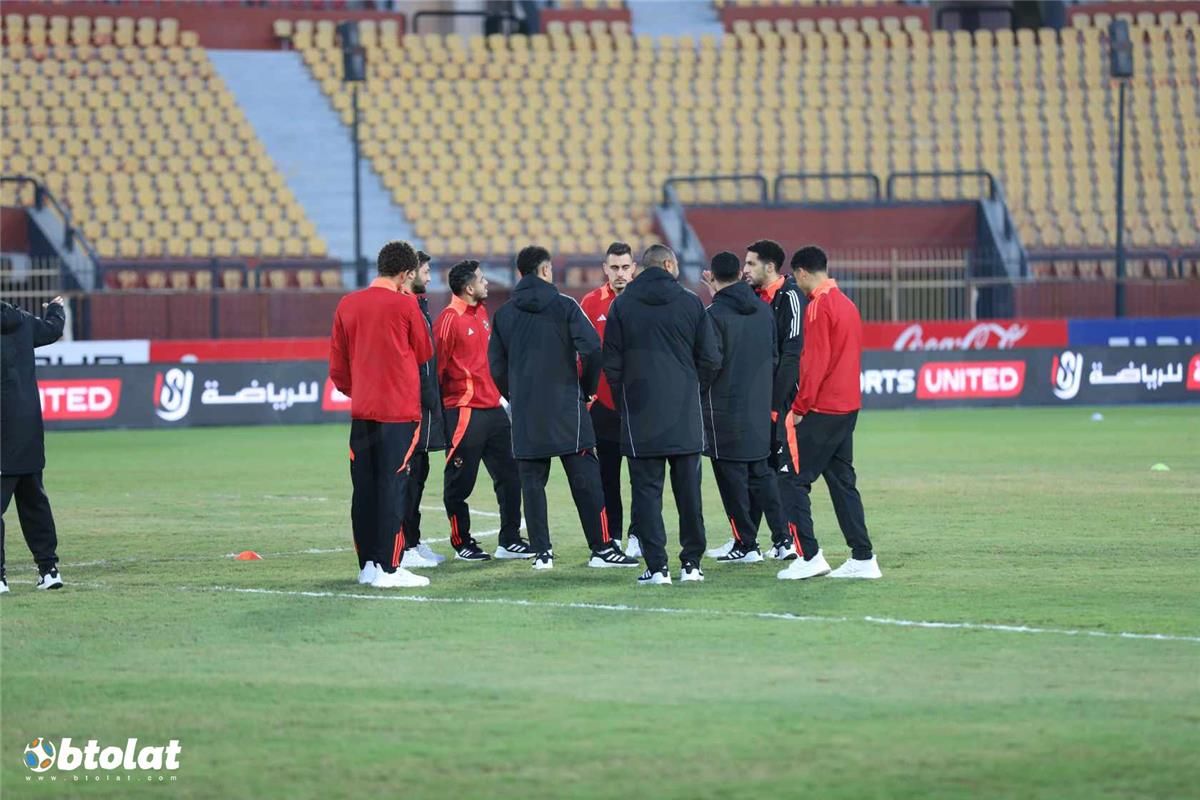 لاعبو الاهلي