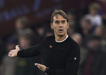 لوبيتيجي يقترب من قيادة منتخب عربي