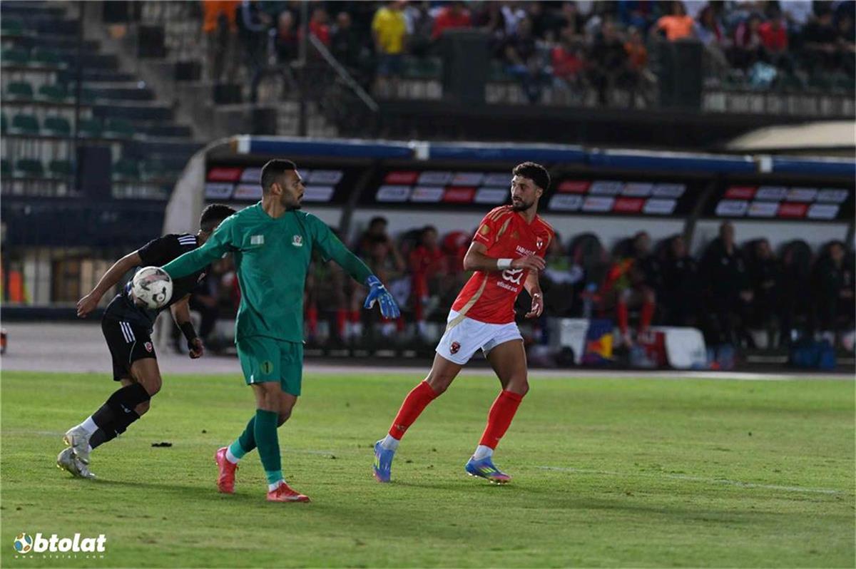 الحلم نيوز : عادل عبد الرحمن: لاعب الأهلي 