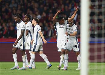 فيديو دومفريس يسجل هدف إنتر ميلان الثالث أمام برشلونة في دوري أبطال أوروبا