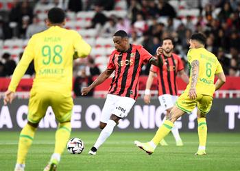 بمشاركة عبد المنعم ومصطفى محمد نيس يسقط أمام نانت بثنائية في الدوري الفرنسي