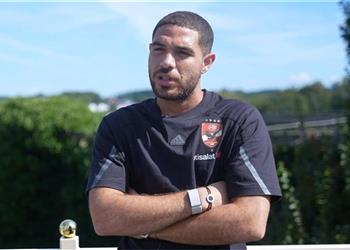 حمزة علاء يوضح حقيقة التمرد على الأهلي