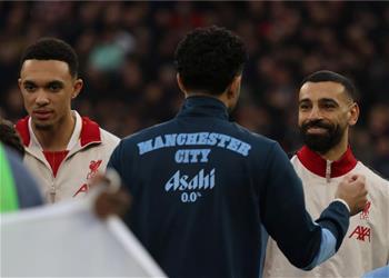 عمر مرموش محمد صلاح قدوتي وأسعى لصناعة تاريخ خاص بي في الدوري الإنجليزي