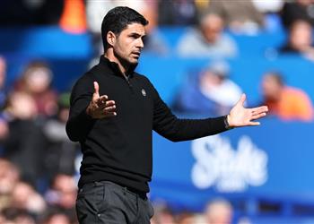 أرتيتا يرفع راية الاستسلام أمام ليفربول ويصر ح لا يمكن احتساب ركلة جزاء إيفرتون