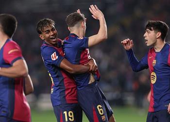 رجل مباراة برشلونة وريال بيتيس في الدوري الإسباني