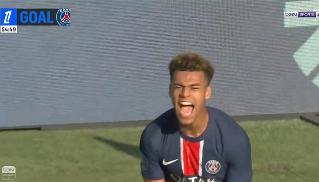 هدف فوز باريس سان جيرمان علي انجيه 1 0 الدوري الفرنسي