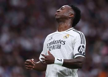 فينيسيوس في مرمى النيران بين غضب زملائه وصافرات استهجان جماهير ريال مدريد