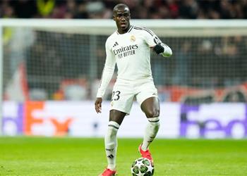 آس توضح موقف ميندي من المشاركة مع ريال مدريد أمام آرسنال في دوري أبطال أوروبا