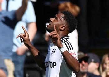 ريان سيسينيون يسجل هدف تعادل فولهام أمام ليفربول في الدوري الإنجليزي فيديو