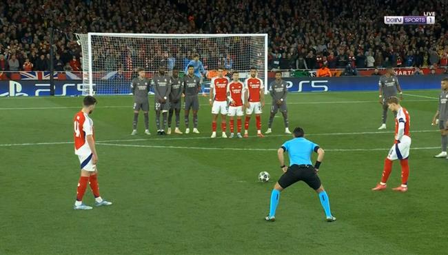 هدف ديكلان رايس الثاني الرائع في مرمي ريال مدريد بدوري ابطال اوروبا