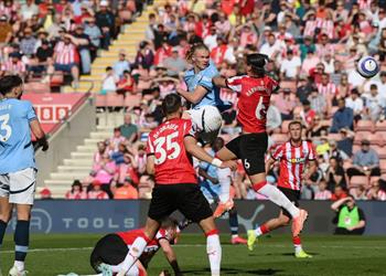 بمشاركة مرموش مانشستر سيتي يتعادل مع ساوثهامبتون في الدوري الإنجليزي