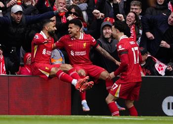 فيديو متفوق ا على محمد صلاح ليفربول يعلن عن أفضل هدف في شهر أبريل