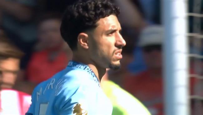 العارضة تحرم عمر مرموش من تسجيل هدف رائع امام ساوثهامتون