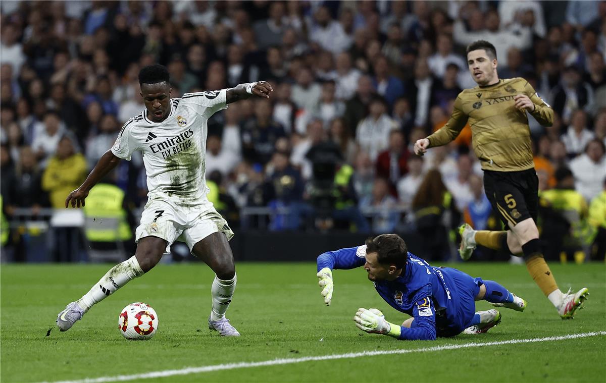 الحلم نيوز : هل يتساوى بـ مبابي؟.. تفاصيل عقد فينيسيوس جونيور الجديد مع ريال مدريد
