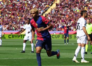 فيديو بطريقة رائعة لامين يامال يسجل هدف برشلونة الثاني أمام ريال مدريد