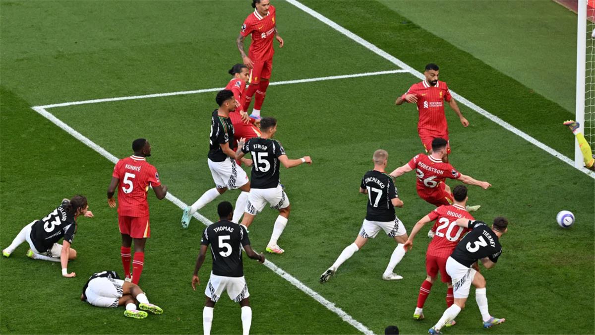 نيوز برو : فيديو | ماذا قدم محمد صلاح في مباراة ليفربول وآرسنال بـ الدوري الإنجليزي؟