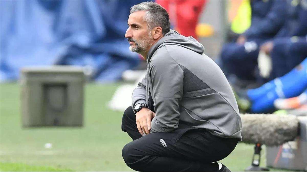 نيوز برو : هدف الأهلي والزمالك.. أورلاندو بايرتس يُعلن رسميًا رحيل مدربه ريفيرو