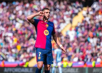 فيران توريس يستنكر تصرف حكم الكلاسيكو تجاه لاعب ريال مدريد